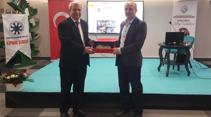 EĞİTİMCİ-YAZAR MURAT SERİM'DEN SÖYLEŞİ TÜRÜNE AİT İPUÇLARI slide image